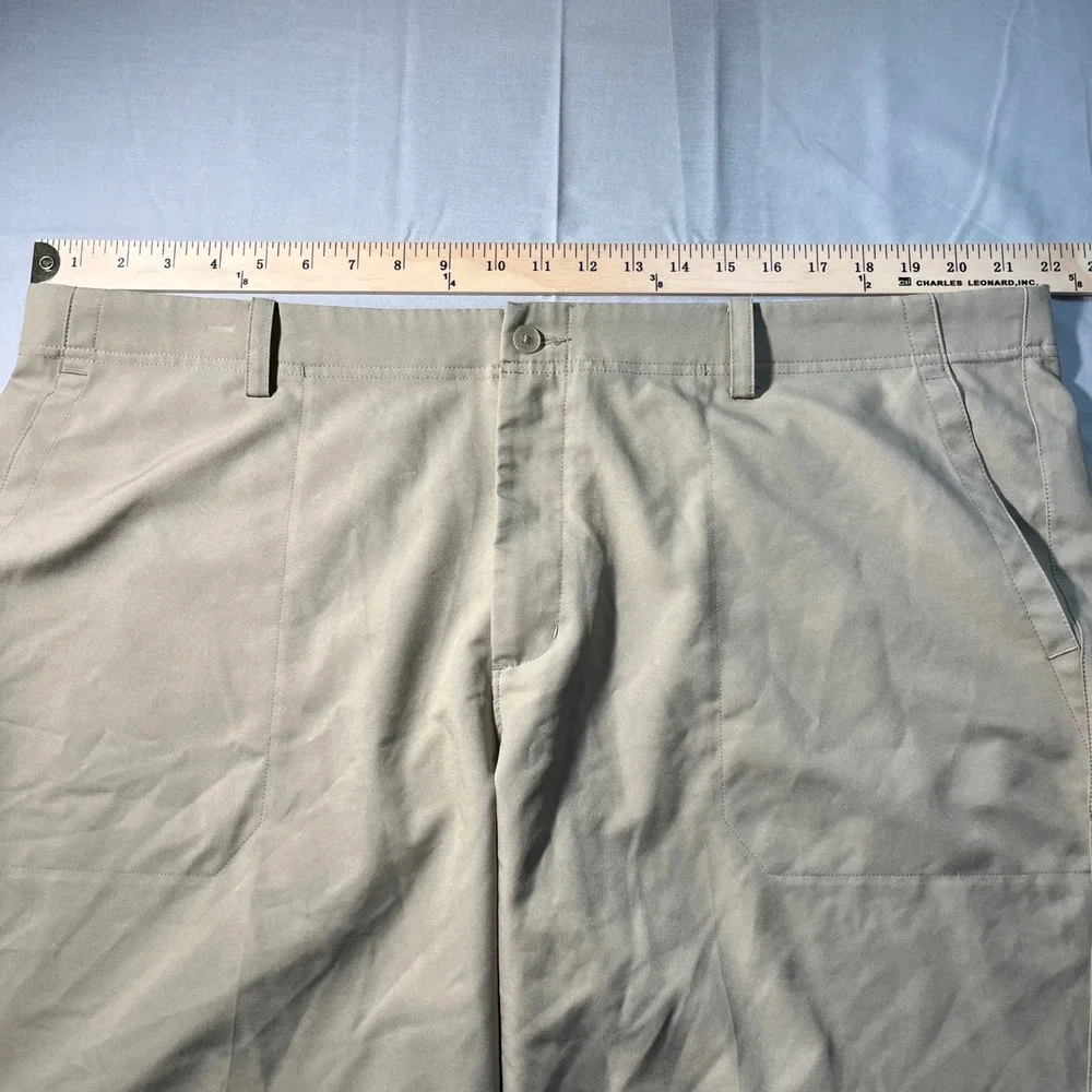 Nike Golf Shorts Standard Fit Mens 42 Tan Dri-FIT Athleisure Sporty